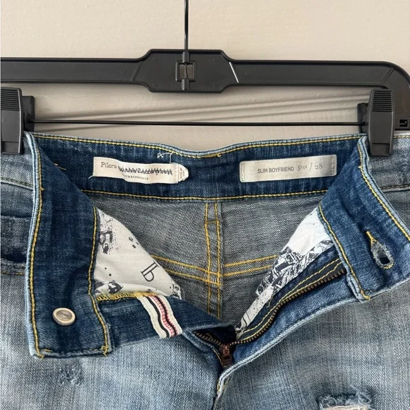 Pilcro Blue Jean Shorts with Floral Embroidery - Picture 5 of 5